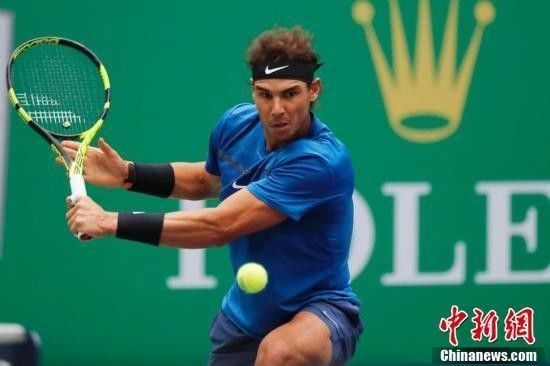 们的比赛中 们的比赛中