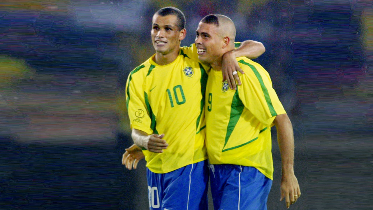 李诗沣获得日本羽毛球大师赛男单冠军央视新闻客户端.